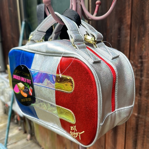 Betsey Johnson Popsicle Lunch Tote Silver - Picture 11 of 15